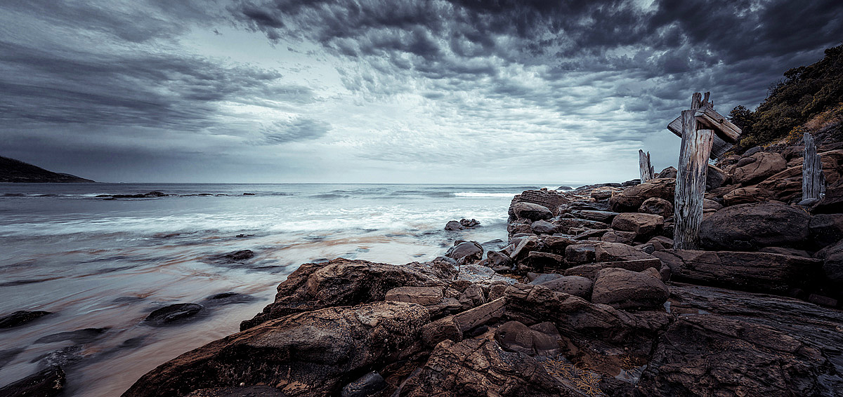 early morning light, surf, rocks, beach photography, landscape photography, seascape photography, Wye River, Victoria, Australia